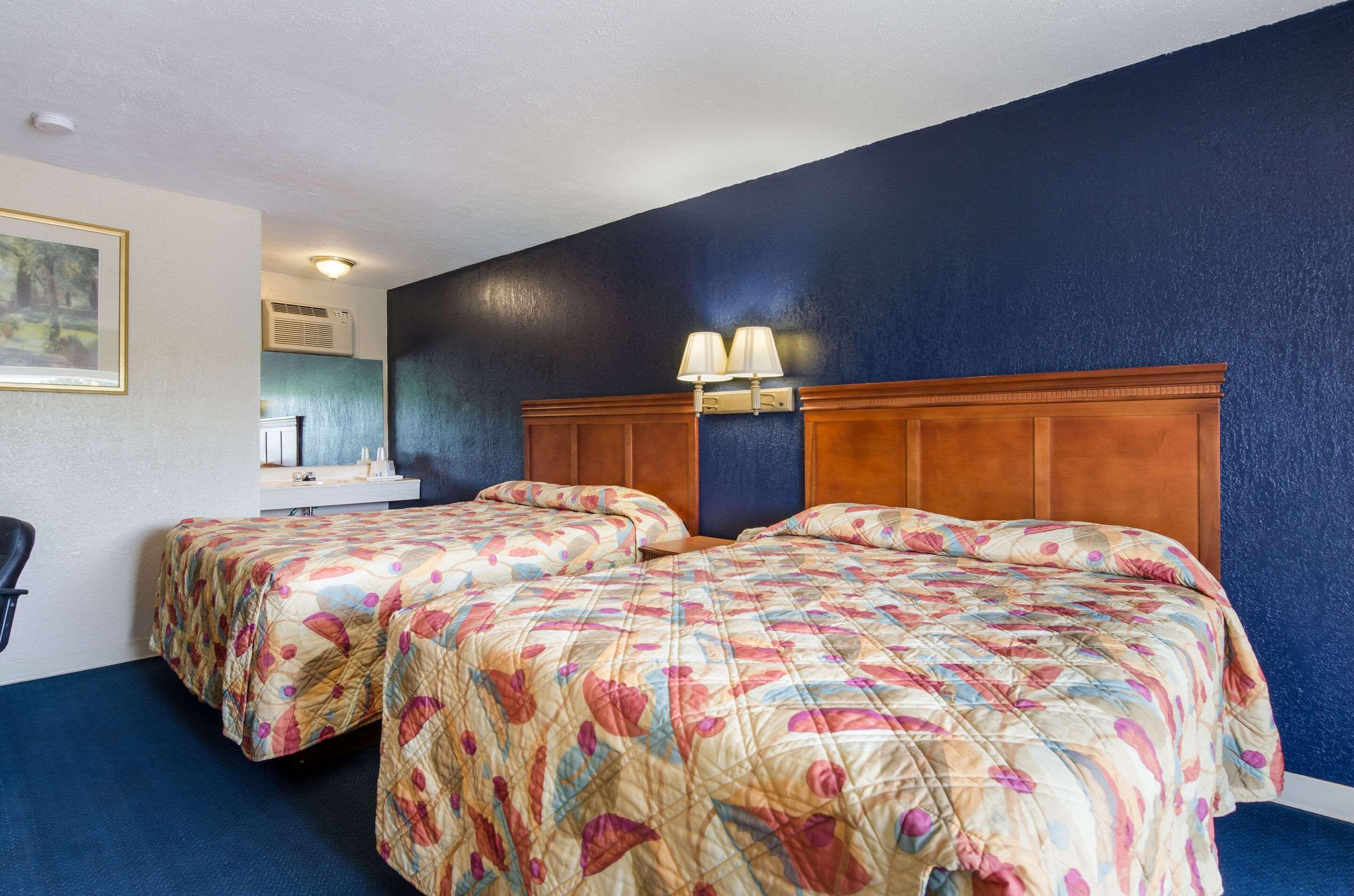 Rodeway Inn Church Hill - Tri Cities Area Luaran gambar